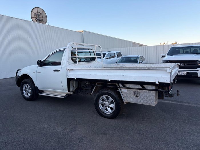 2012 Mitsubishi Triton GLX