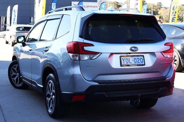 2020 Subaru Forester 2.5i