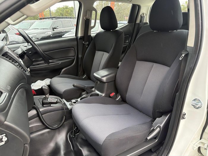 2021 Mitsubishi Triton GLX