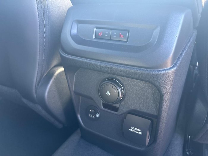2026 Ford Everest Platinum