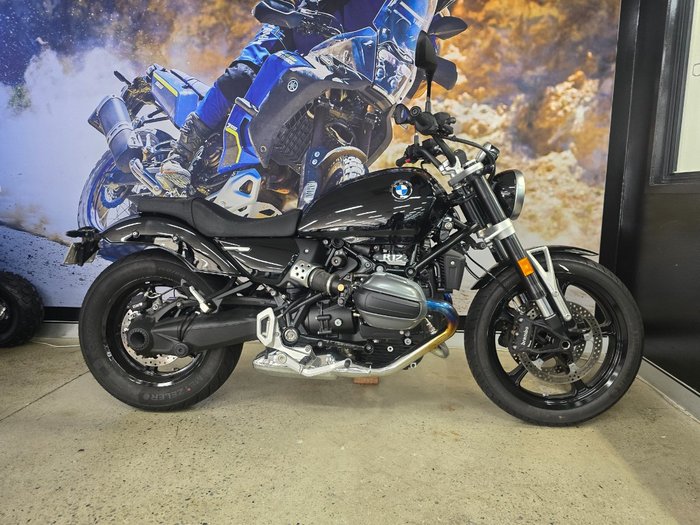 2024 BMW Motorrad R 12 HL BLACK