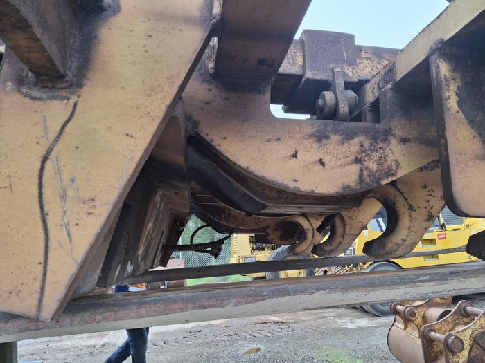 2005 Komatsu Wheel Loader Pallet Forks