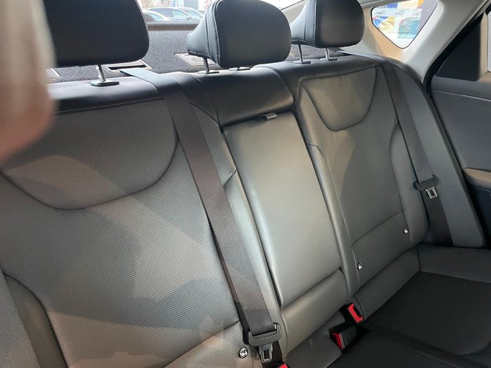 2024 Kia K4 Sport+