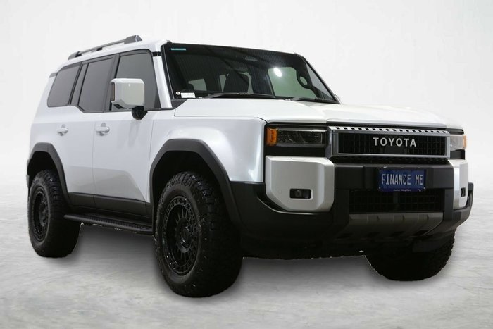2025 Toyota Landcruiser Prado