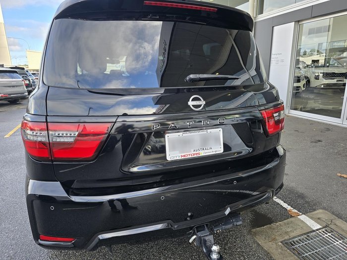 2022 Nissan Patrol Ti