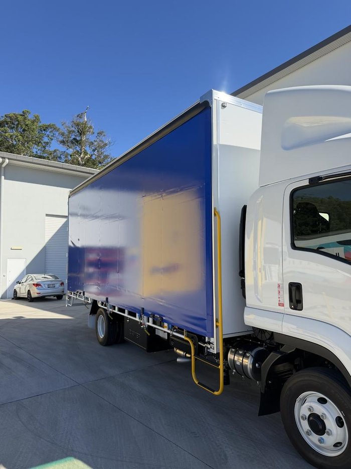 2026 Isuzu F Series FRR 110-240 AM R52 Freightpack