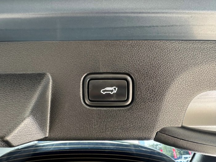 2023 Kia Sportage SX+
