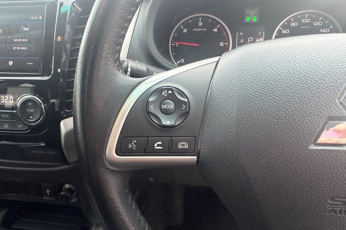 2016 Mitsubishi Triton GLS
