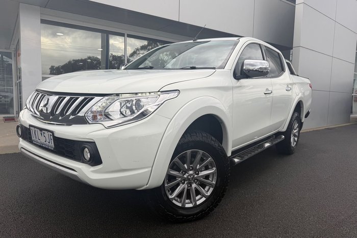 2016 Mitsubishi Triton