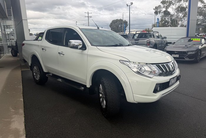 2016 Mitsubishi Triton GLS