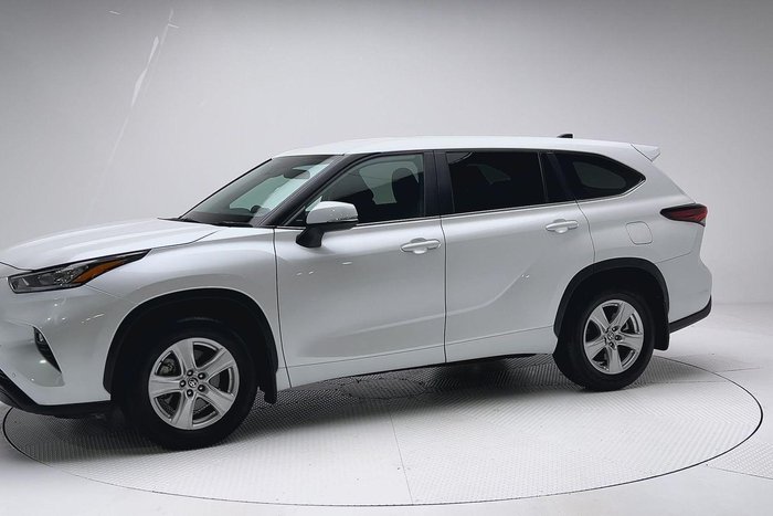 2024 Toyota Kluger