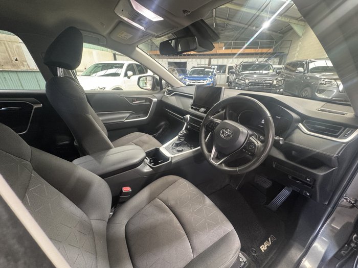 2023 Toyota RAV4 GXL