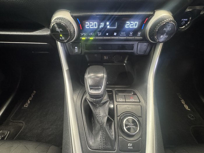 2023 Toyota RAV4 GXL