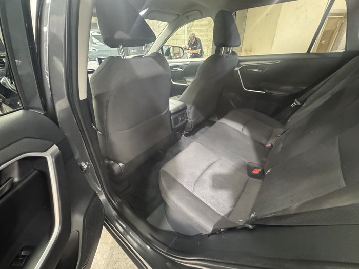 2023 Toyota RAV4 GXL