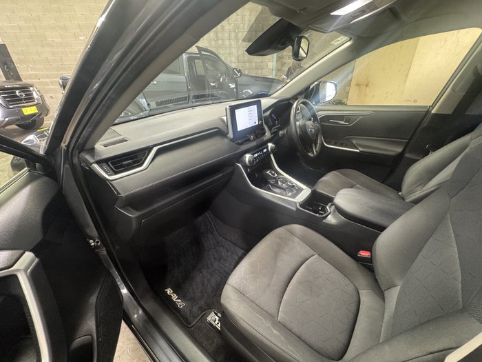 2023 Toyota RAV4 GXL