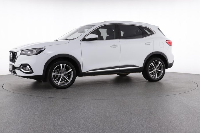 2023 MG HS Excite