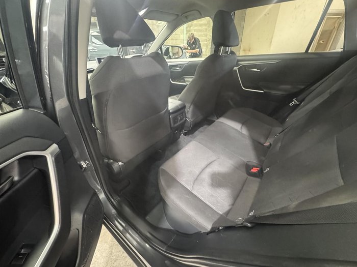 2023 Toyota RAV4 GXL