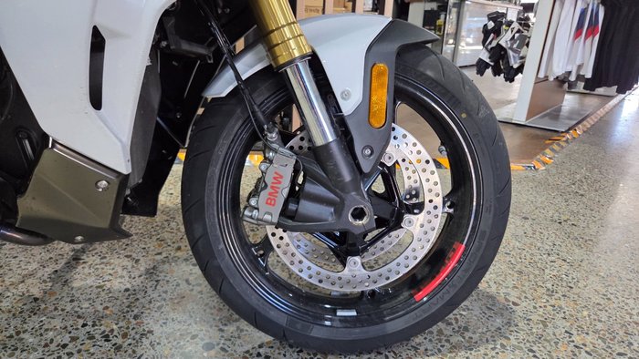 2026 BMW Motorrad R 1300 RS LIGHTWHITE UNI