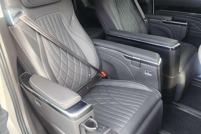 2024 LDV MIFA Luxe White