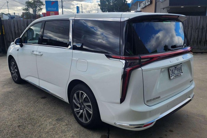 2024 LDV MIFA Luxe White