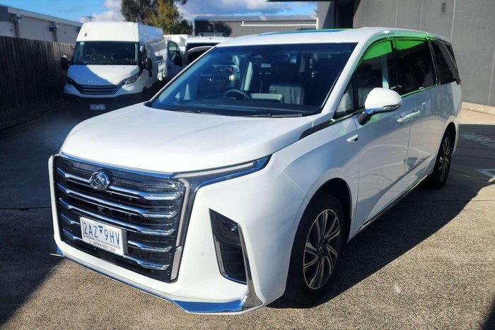 2024 LDV MIFA Luxe White