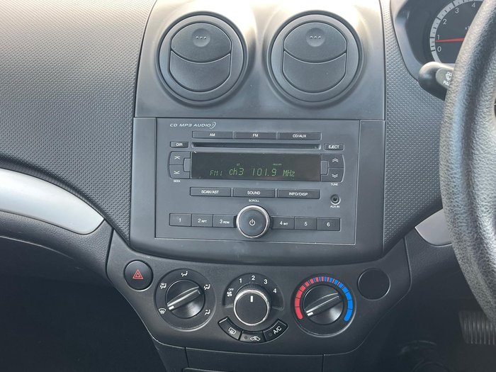 2010 Holden Barina