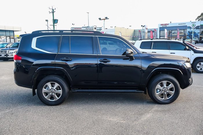 2022 Toyota Landcruiser