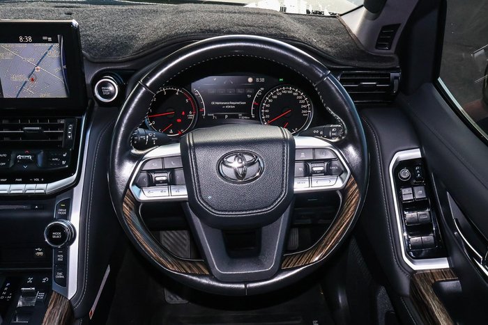 2022 Toyota Landcruiser VX