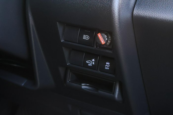 2022 Toyota Landcruiser VX