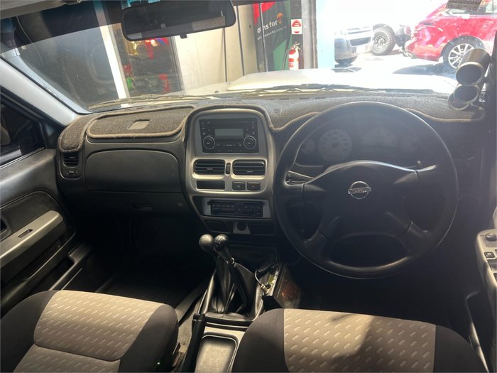 2010 Nissan Navara