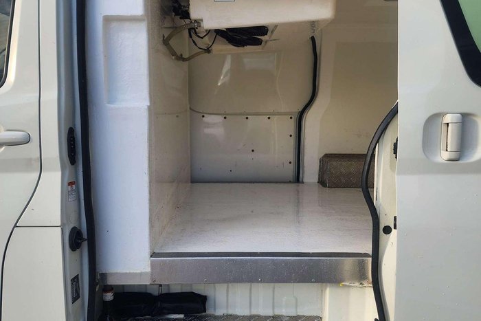 2020 Toyota Hiace GDH300R French Vanilla