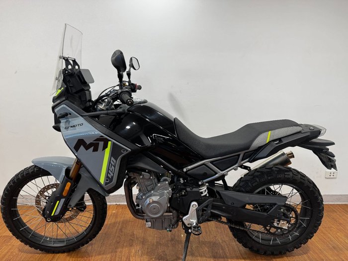 2025 CFMoto 450 MT Black