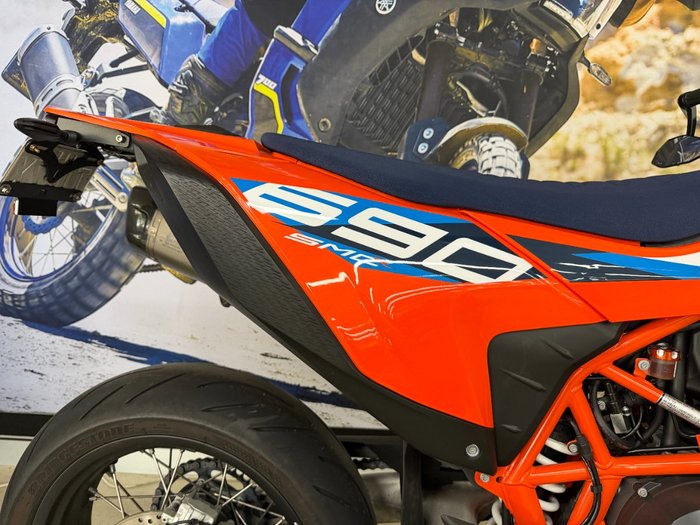 2023 Ktm 690 SMC R ORANGE