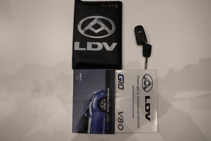 2020 LDV G10 24