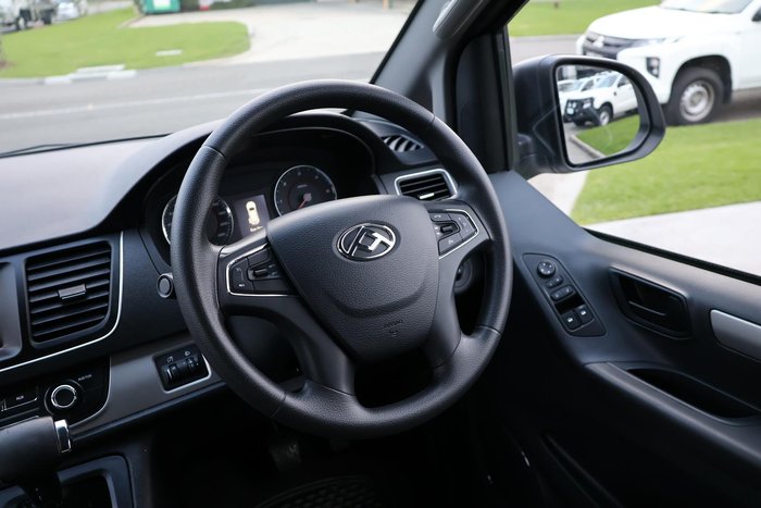 2020 LDV G10 20
