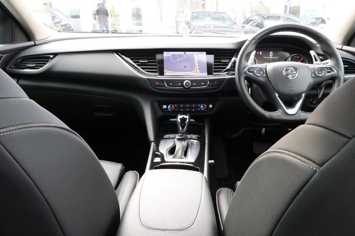2018 Holden Calais V