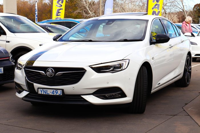 2018 Holden Calais V