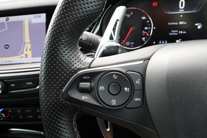2018 Holden Calais V
