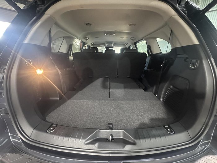 2022 Isuzu MU-X LS-T