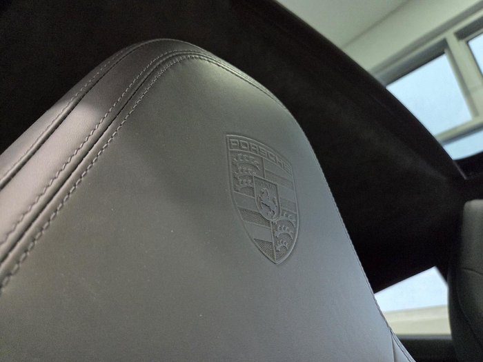 2020 Porsche 911 Carrera S