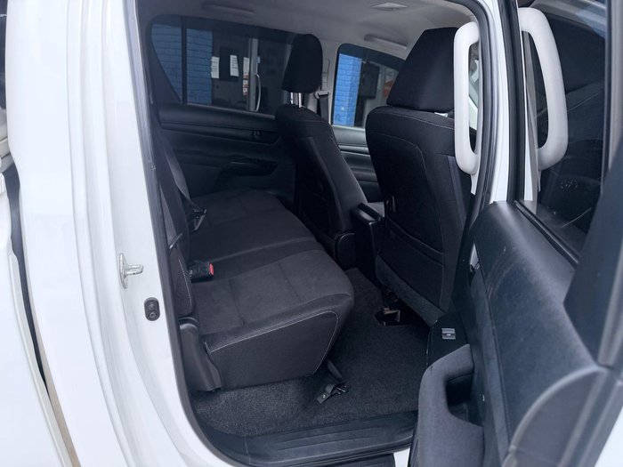 2017 Toyota Hilux SR GUN126R 4X4 Dual Range Glacier White