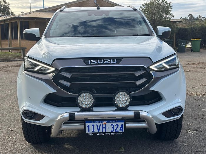 2023 Isuzu MU-X LS-T