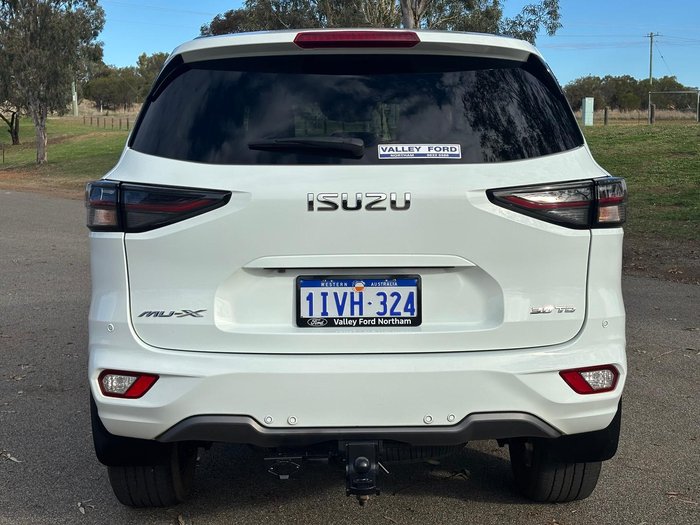 2023 Isuzu MU-X LS-T