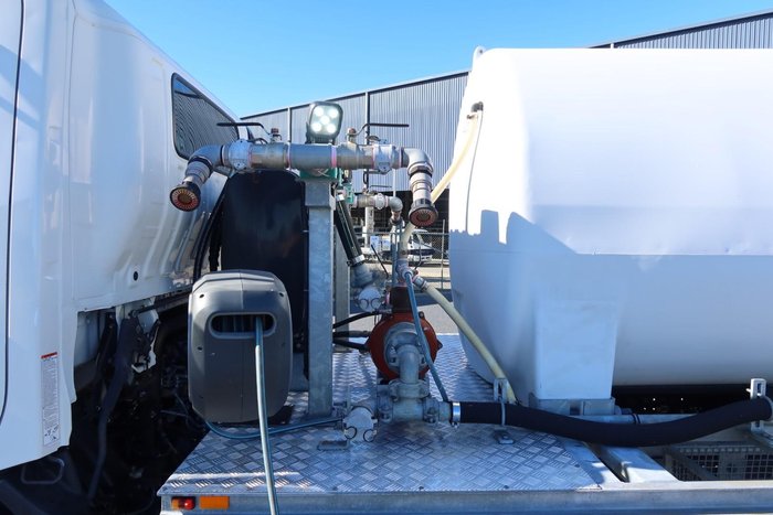2018 Hino 300 Series 921