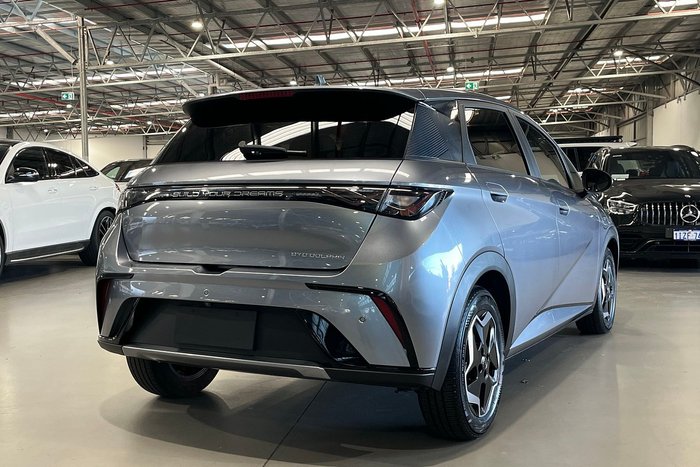 2024 BYD DOLPHIN Premium