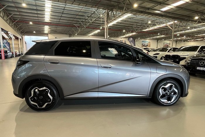 2024 BYD DOLPHIN Premium