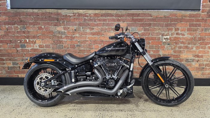 Harley-Davidson Breakout 114 (FXBRS) Softail