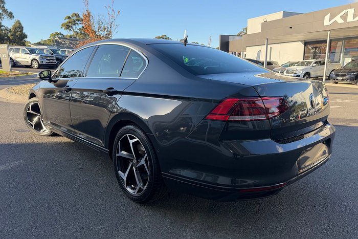 2022 Volkswagen Passat 140TSI Business