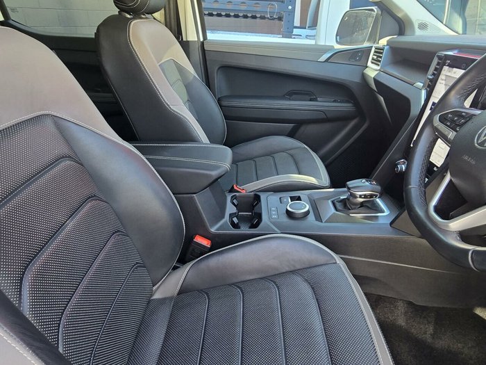 2024 Volkswagen Amarok TDI500 Style