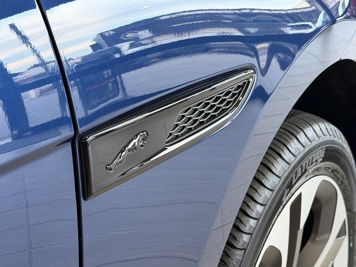 2022 Jaguar F-PACE P250 R-Dynamic SE